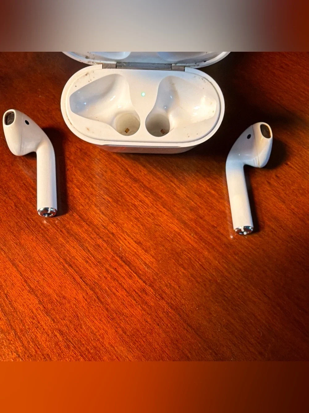 Apple AirPods 2 Model A2031 2nd Generation With 1602 Charging Case Tested